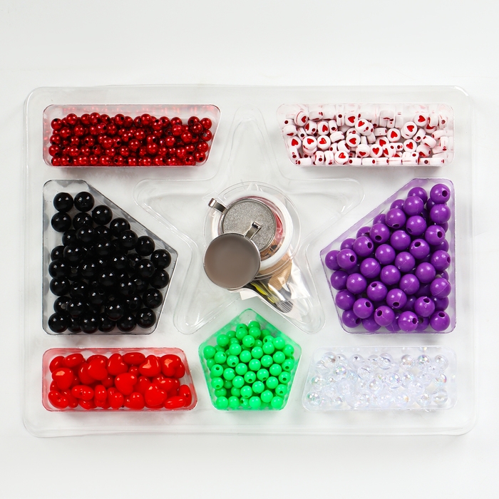 Набор &laquo;Создай украшение. Леди божья коровка&raquo;, браслеты, кольца, бусы, 5 шармов. 7 видов бусин, наклейки, 5+