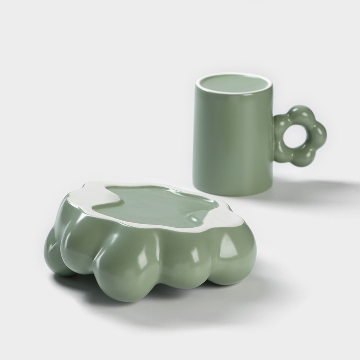 Кофейная пара керамическая &laquo;Ромашка&raquo;, 2 предмета: кружка 260 мл, блюдце d=17 см, цвет зелёный