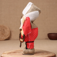 Оберег-домовой "Славуся в меховой шапке с ложкой и подковой", средний, 33х23х10 см, микс