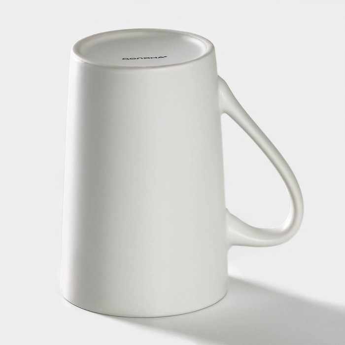 Кружка фарфоровая Доляна &laquo;Романтика медведей&raquo;, 380 мл, цвет белый