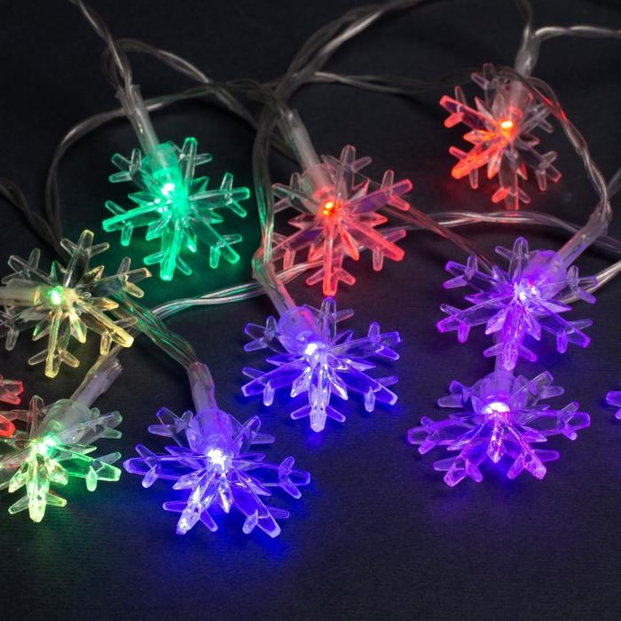 Гирлянда «Нить» 3 м с насадками «Снежинки большие», IP20, прозрачная нить, 20 LED, батарейки AAх3 (нет в комплекте), свечение мульти Гирлянда «Нить» 3 м с насадками «Снежинки большие», IP20, прозрачная нить, 20 LED, батарейки AAх3 (нет в комплекте), свечение мульти
