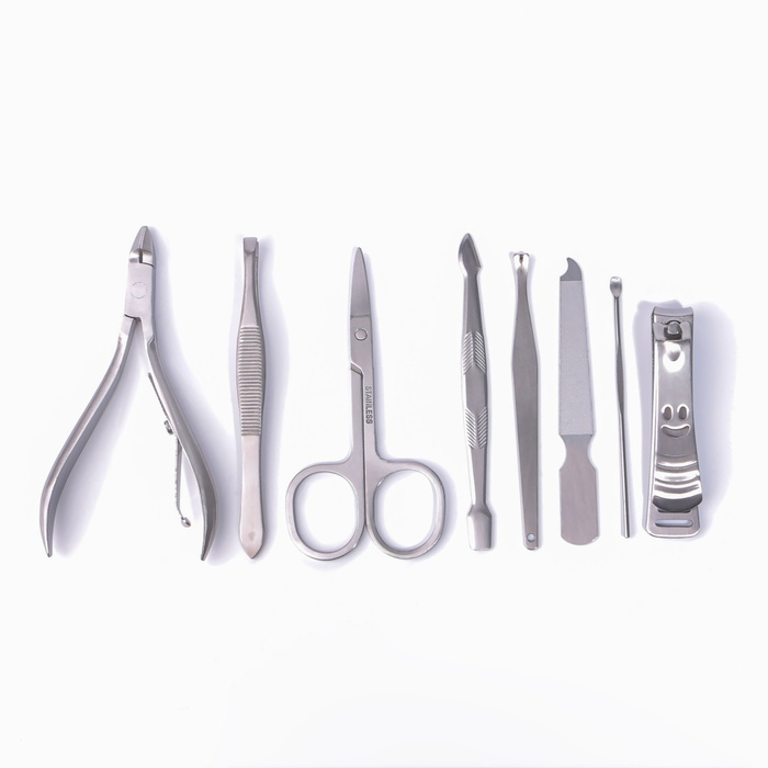 Набор маникюрный «Рептилия», 8 предметов, в футляре, цвет коричневый Набор маникюрный «Рептилия», 8 предметов, в футляре, цвет коричневый