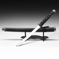 Сувенирное оружие «Катана Тошайо» 70 см, на подставке, ножны под змею, матовая, черная Сувенирное оружие «Катана Тошайо» 70 см, на подставке, ножны под змею, матовая, черная