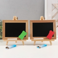 Сувенир дерево "Меловая доска на мольберте" губка + мелки 3,5х21х24 см Сувенир дерево "Меловая доска на мольберте" губка + мелки 3,5х21х24 см