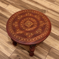 Стол резной "Круг" дерево 45х45х39 см