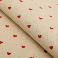 Ткань для пэчворка холща &laquo;Сердцеедка&raquo;, 50 х 50 см