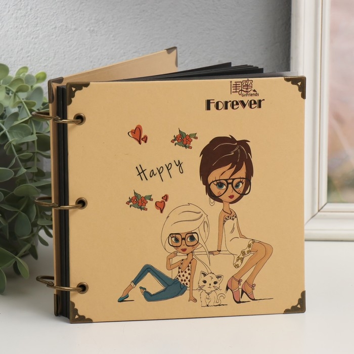 Фотоальбом на кольцах 30 листов Фотоальбом на кольцах 30 листов "Модницы с котенком" чёрные листы 18х18 см