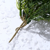 Декор &laquo;Ветвь мохнатой ели&raquo;