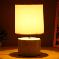 Лампа настольная 16374/1 E14 40Вт бело-серый 16х16х29 см RISALUX