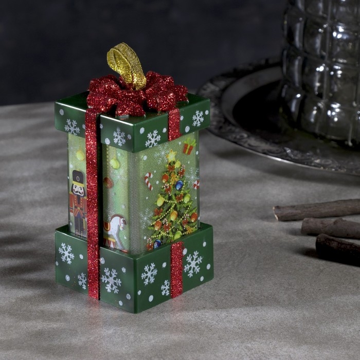 Светодиодная фигура «Зелёный подарок с ёлкой» 6.3 × 11.5 × 6.3 см, пластик, батарейки АААх3 (не в комплекте), эффект пламени Светодиодная фигура «Зелёный подарок с ёлкой» 6.3 × 11.5 × 6.3 см, пластик, батарейки АААх3 (не в комплекте), эффект пламени