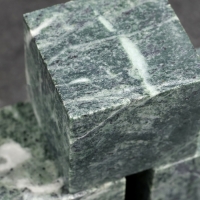 Талькохлорит 8 кубиков в ящике Талькохлорит 8 кубиков в ящике