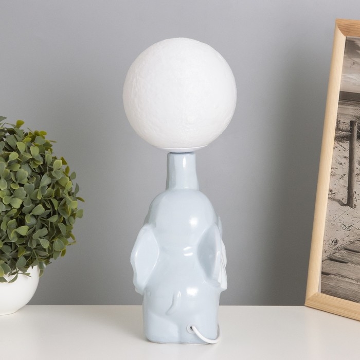 Лампа настольная Лампа настольная "Слоник" 1х40Вт Е14 серый 12,5х12,5х31см