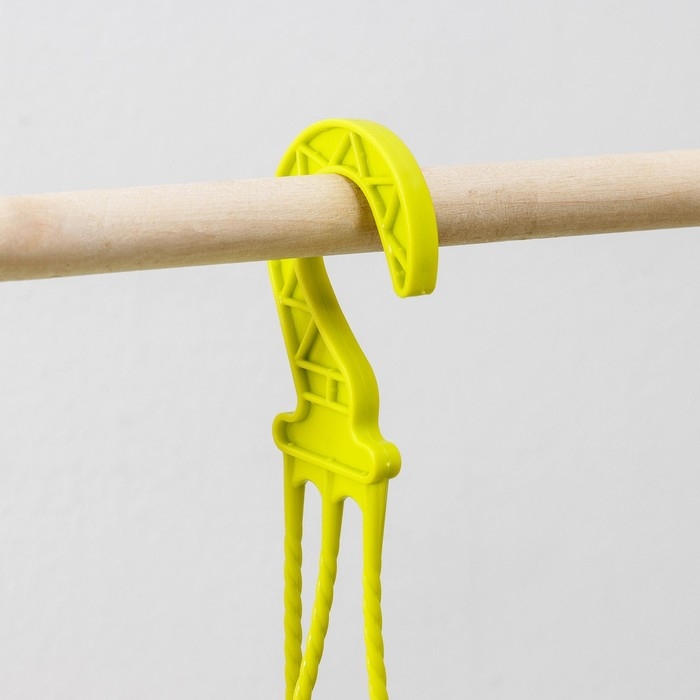 Кашпо для цветов подвесное с прикорневым поливом «Мальва», 4,7 л, цвет фисташковый Кашпо для цветов подвесное с прикорневым поливом «Мальва», 4,7 л, цвет фисташковый