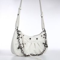 Сумка женская кросс-боди, на молнии, цвет белый Сумка женская кросс-боди, на молнии, цвет белый