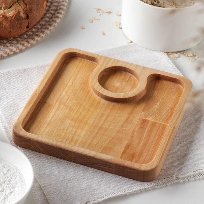 Менажница квадратная Доляна &laquo;Римини&raquo;, 18&times;18&times;1,8 см, 2 секции, берёза, пропитана маслом