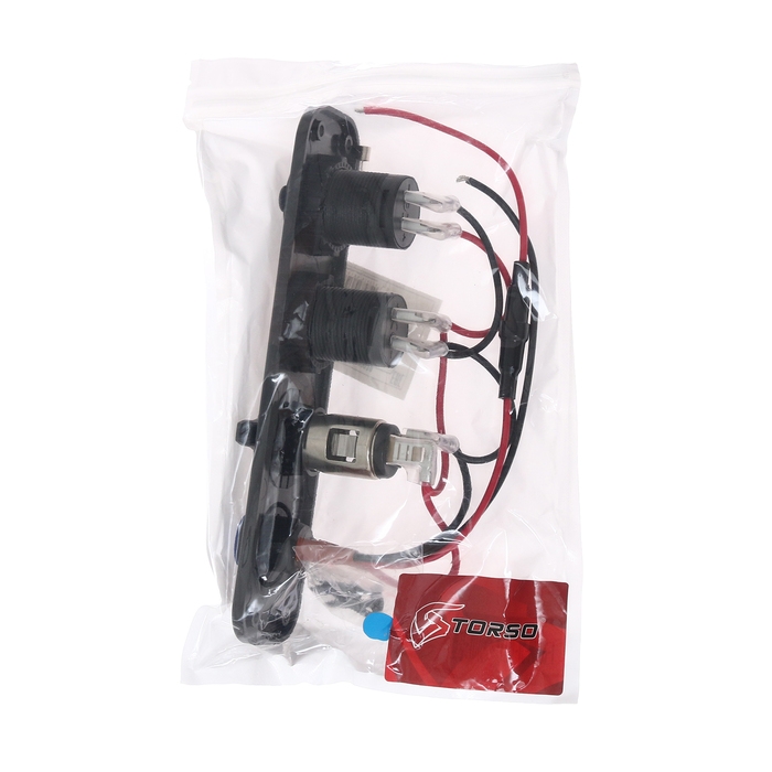 Приборная панель, вольтметр, прикуриватель, 2 USB 2.1 А, 5 В