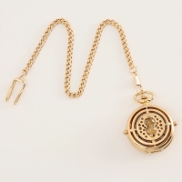 Часы карманные "Сахара", кварцевые, d циферблата-5.3 см, цепочка l-38 см Часы карманные "Сахара", кварцевые, d циферблата-5.3 см, цепочка l-38 см