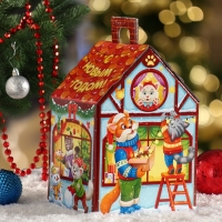 Новый год. Подарочная коробка "Дружная семейка", 17 х 14,5 х 24,5 см.