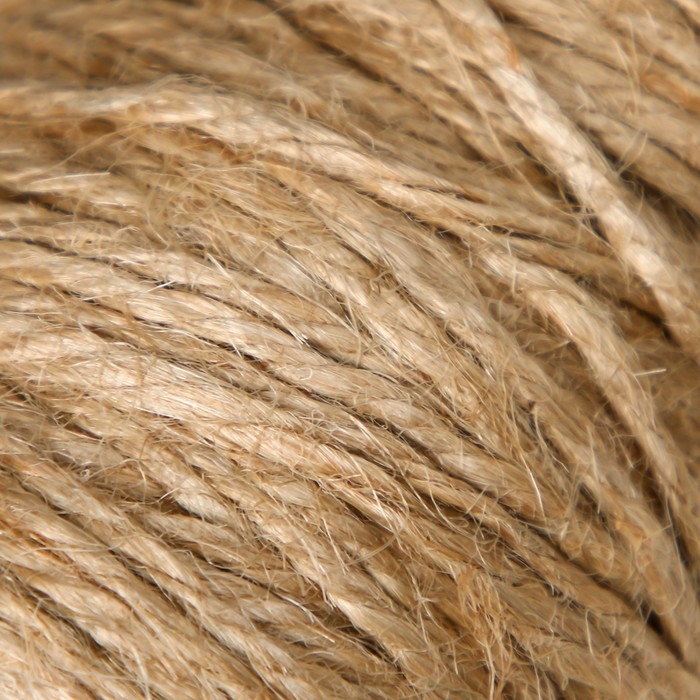 Пряжа джутовая 100% джут 100м/150гр., 3-х ниточная