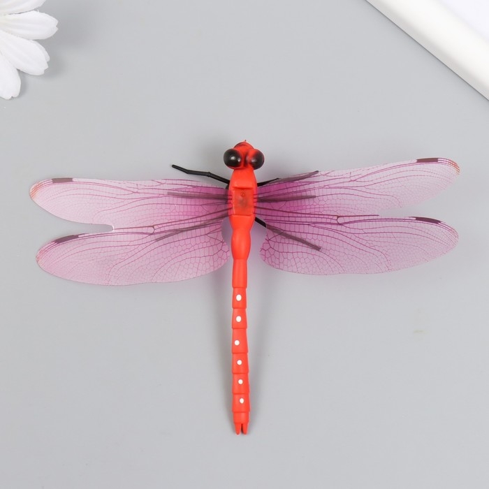 Магнит пластик Магнит пластик "Стрекоза Линдения" 9,5х13 см МИКС