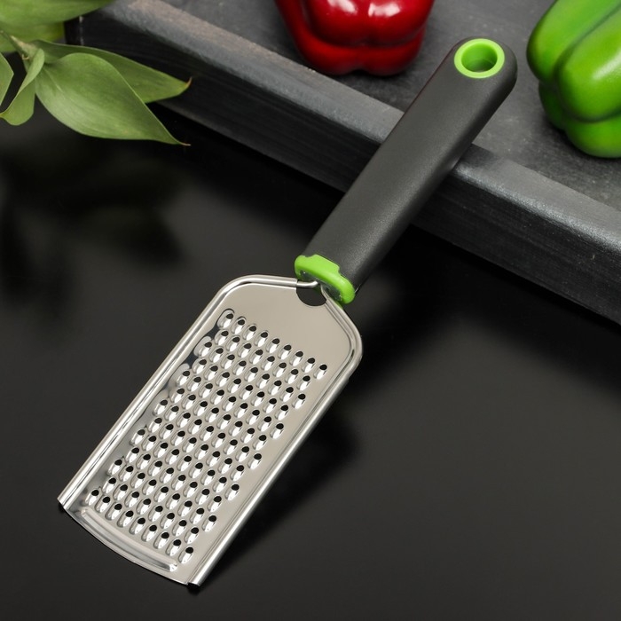 Тёрка для сыра мелкая Доляна Lime, 22,8 см, с ручкой, цвет чёрный Тёрка для сыра мелкая Доляна Lime, 22,8 см, с ручкой, цвет чёрный