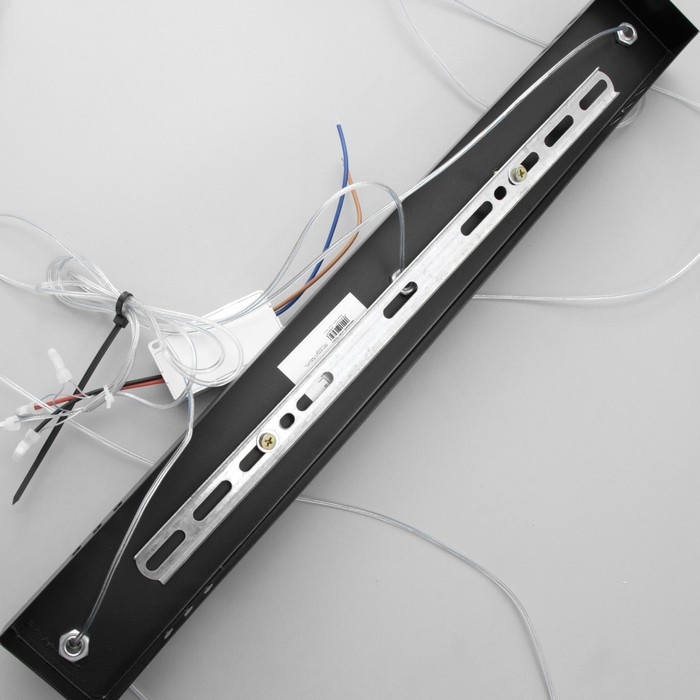 Светильник BayerLux Светильник BayerLux "Олендал" LED 30Вт черно-золотой 69х5х48-150 см