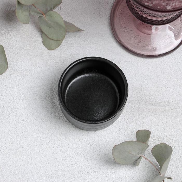 Соусник фарфоровый Magistro Соусник фарфоровый Magistro "Pietra lunare", 6,8×3,7 см, цвет чёрный