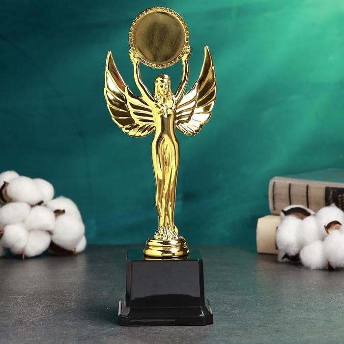 Стела Стела "Ника" 8х8х26см