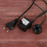 Фонтан "Домик под кувшином" 10х14х19 см (с подсветкой) Фонтан "Домик под кувшином" 10х14х19 см (с подсветкой)