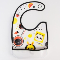 Нагрудник для кормления &laquo;Малыши&raquo; Г. Доман непромокаемый на липучке, с карманом