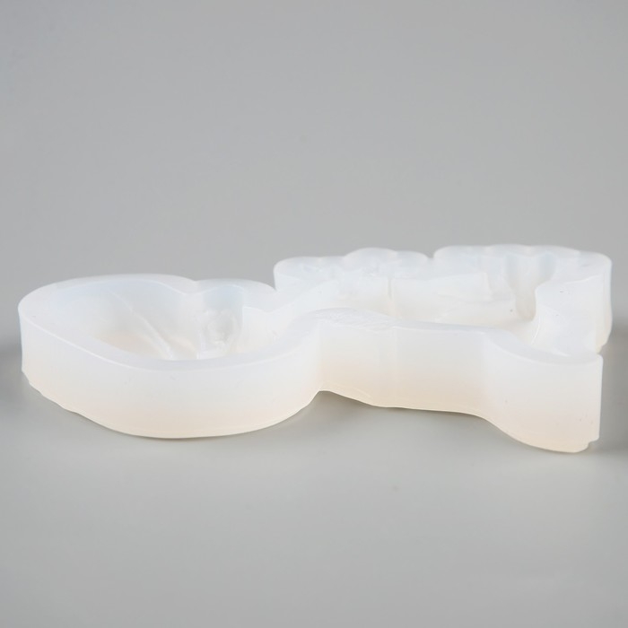 Форма силиконовая универсальная «Птенец тираннозавра», 8,8 × 5,7 × 1 см Форма силиконовая универсальная «Птенец тираннозавра», 8,8 × 5,7 × 1 см