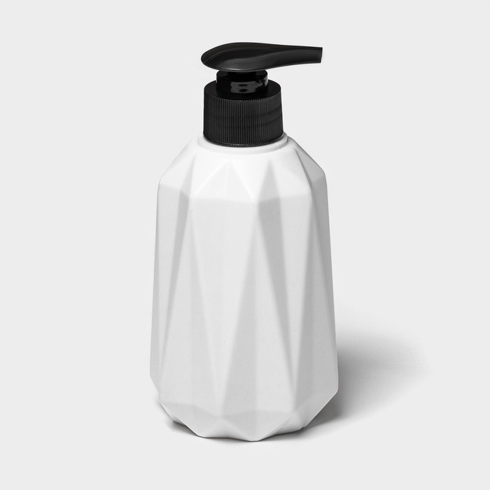 Дозатор для жидкого мыла &laquo;Грани&raquo;, пластик, 350 мл, 7,8&times;7,8&times;15,5 см, белый
