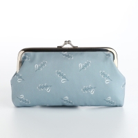 Косметичка на фермуаре, цвет серый Косметичка на фермуаре, цвет серый