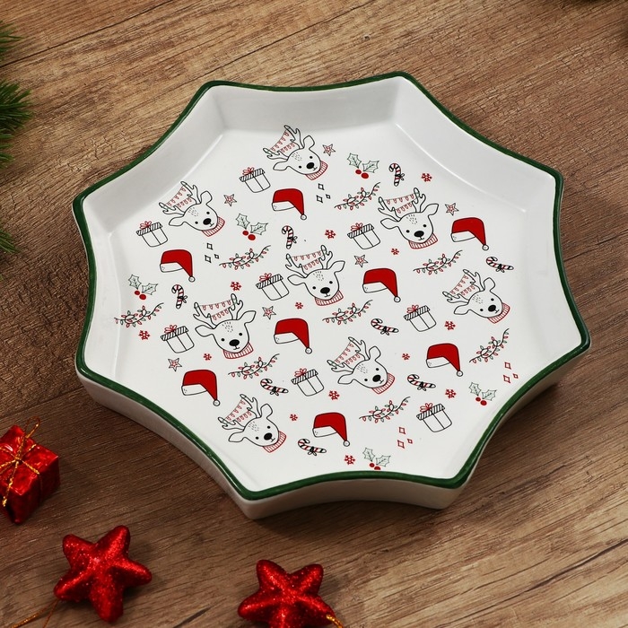 Новый год! Блюдо керамическое &laquo;Новогодние олени&raquo;, 21х21х3см, цвет белый