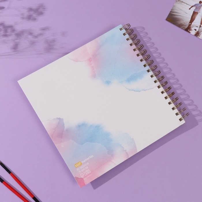 Фотоальбом на спирали 20 листов Фотоальбом на спирали 20 листов "Бабочки" объёмный элемент + 4 вкладки 24х24 см