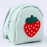 Сумка для куклы &laquo;Клубника&raquo;, цвет зелёный