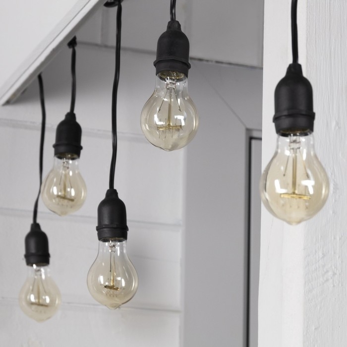 Гирлянда «Ретро белт-лайт» со свесами 10 и 20 см, 10 м, IP54, УМС, 2W, тёмная нить, шаг 50 см, Е27 (без ламп), 220 В Гирлянда «Ретро белт-лайт» со свесами 10 и 20 см, 10 м, IP54, УМС, 2W, тёмная нить, шаг 50 см, Е27 (без ламп), 220 В