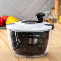 Центрифуга для сушки зелени Magistro Vegan pro, 5 л, пластик, цвет чёрный/белый Центрифуга для сушки зелени Magistro Vegan pro, 5 л, пластик, цвет чёрный/белый