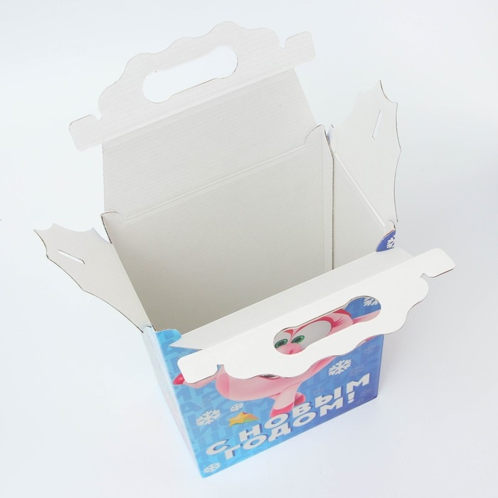 Новый год. Подарочная коробка Новогодняя Корпоратив Новый год. Подарочная коробка Новогодняя Корпоратив "Смешарики" лицензия 20,3 х 12,3 х 41 см.