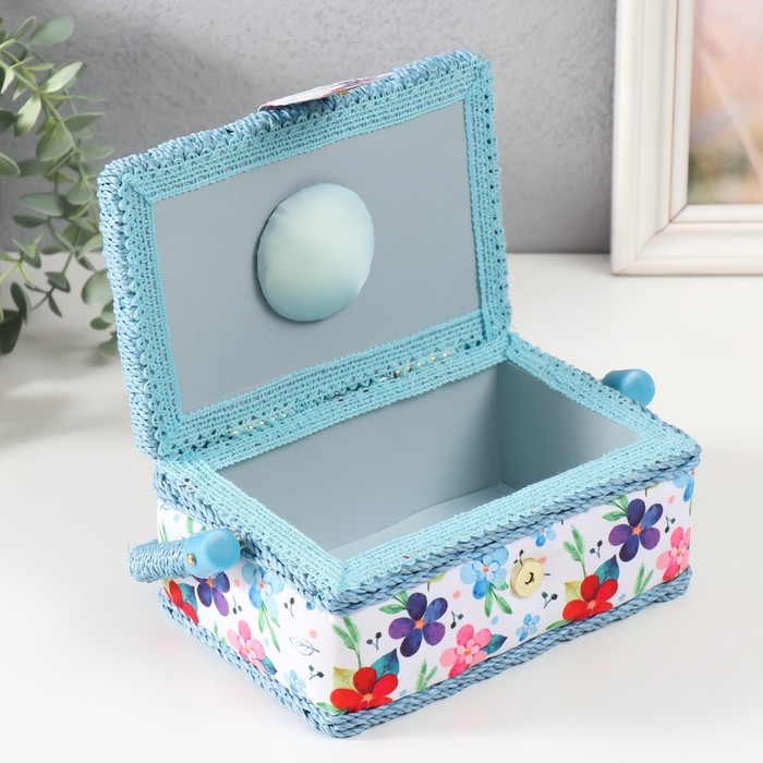 Шкатулка для рукоделия Шкатулка для рукоделия "Цветение на белом" 18х12х9,5 см