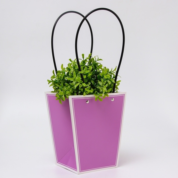 Сумка для цветов сиреневая влагостойкая, 17x17-11.5x11.5-20 см 9 Сумка для цветов сиреневая влагостойкая, 17x17-11.5x11.5-20 см 9