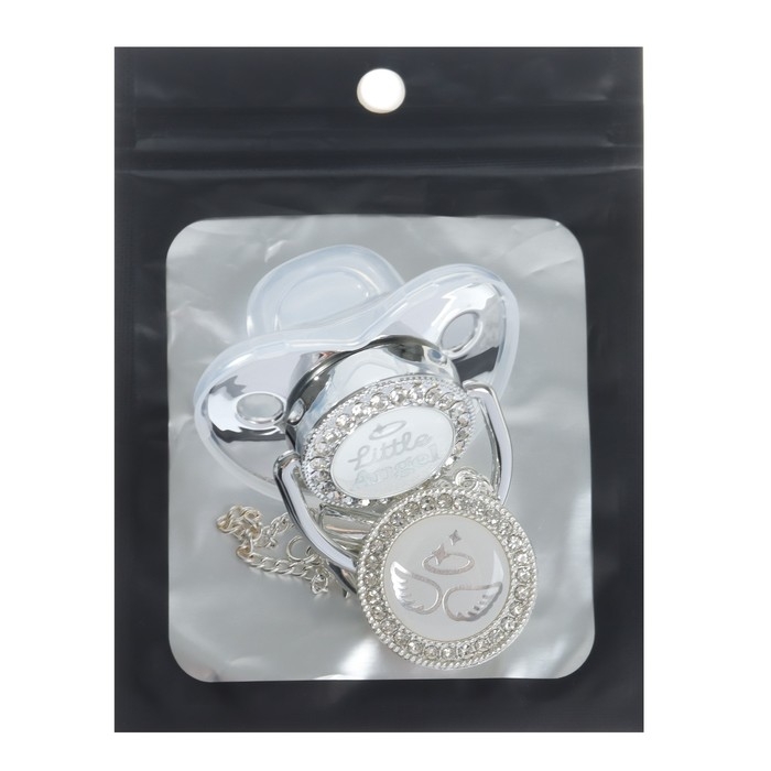 Соска - пустышка силиконовая ортодонтическая «LITTLE ANGEL», от 6 мес., с колпачком + держатель - цепочка, цвет серебренный, стразы Соска - пустышка силиконовая ортодонтическая «LITTLE ANGEL», от 6 мес., с колпачком + держатель - цепочка, цвет серебренный, стразы