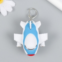 Фонарик кричалка на кольце "Грузовой самолёт" 6х6х3,5 см Фонарик кричалка на кольце "Грузовой самолёт" 6х6х3,5 см