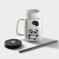 Кружка керамическая с металлической крышкой и трубочкой &laquo;Панда&raquo;, 420 мл, рисунок МИКС