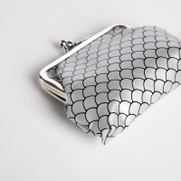Кошелёк на фермуаре, цвет серебро