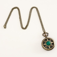 Часы карманные "Компас", кварцевые, d циферблата-4.7 см, цепочка l-80 см Часы карманные "Компас", кварцевые, d циферблата-4.7 см, цепочка l-80 см