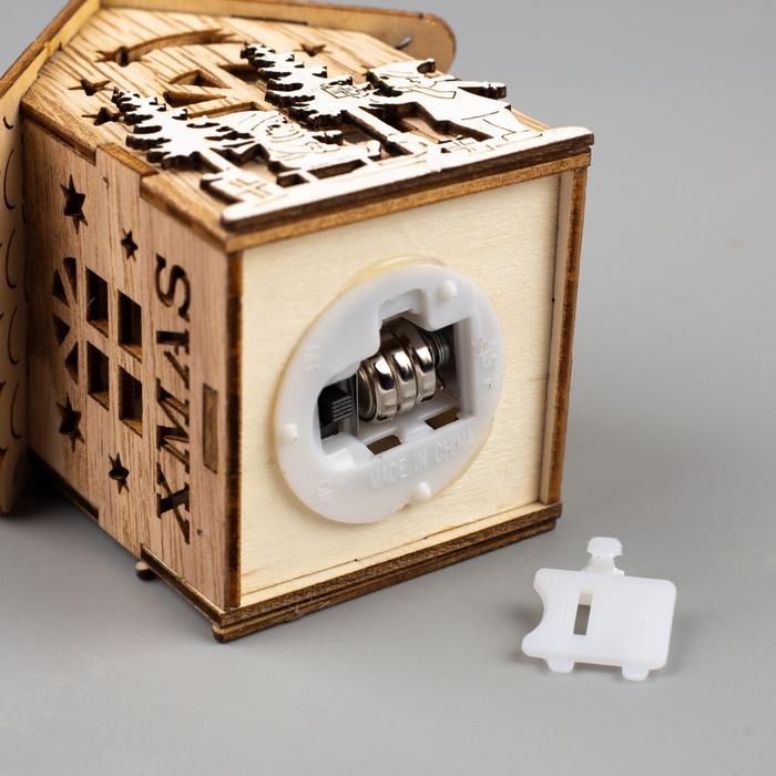 Ёлочная игрушка &laquo;Домик с детьми&raquo;, от батареек, свечение тёплое белое