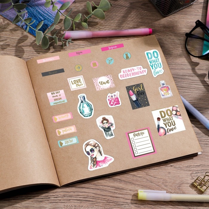 Наклейки детские в стикербуке &laquo;#МОДА&raquo;, 8 листов, 14 х 21 см