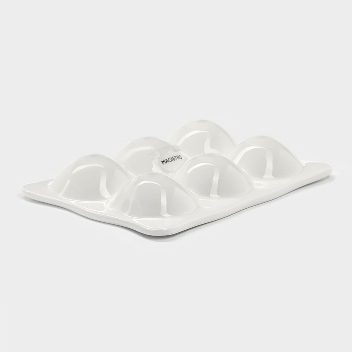 Подставка для яиц фарфорвая Magistro &laquo;Бланш&raquo;, 18&times;13 см, цвет белый