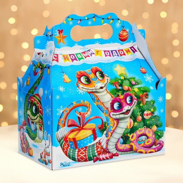 Новый год. Подарочная коробка Новогодняя Ларец простой Новый год. Подарочная коробка Новогодняя Ларец простой "Змейки" с анимацией 20 х 12 х 17 см.